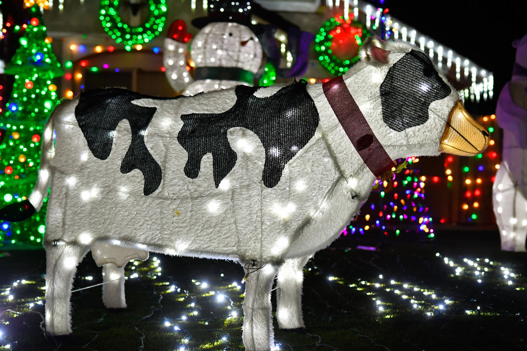 2021 Lompoc Decoration 1100 Archer St 01.JPG